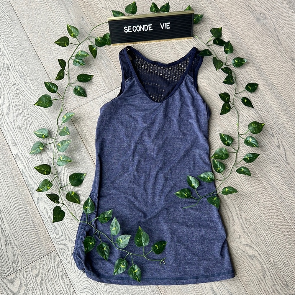 Lululemon navy sleeveless tank